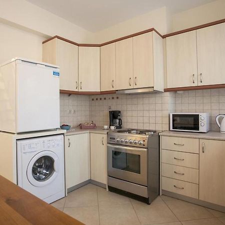 Santorini Med Homes - Sunday Apartment Meszariá Kültér fotó