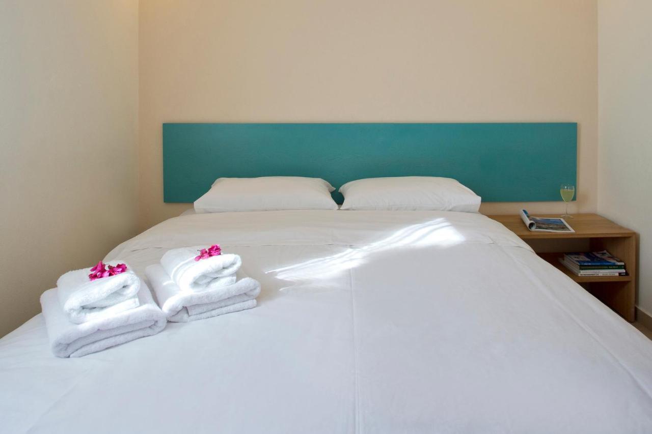 Santorini Med Homes - Sunday Apartment Meszariá Kültér fotó